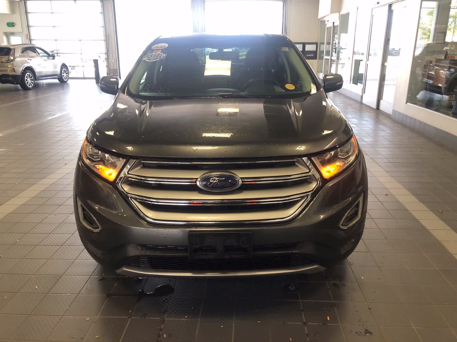 Used 2017 Ford Edge SEL w/ Equipment Group 201A AWD/4WD image 2