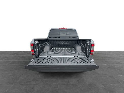 New 2026 Nissan Frontier SV w/ Tow Package AWD/4WD image 18