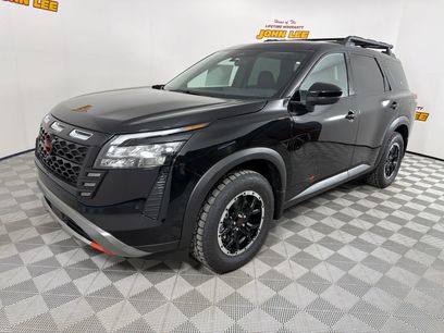 New 2026 Nissan Pathfinder Rock Creek w/ Rock Creek Premium Package