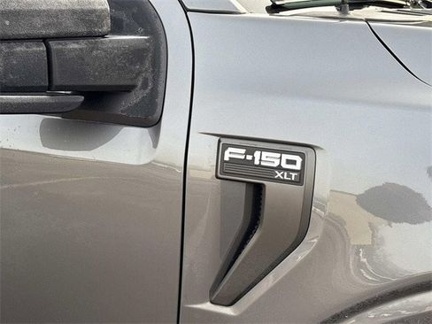 Certified 2021 Ford F150 XLT w/ Equipment Group 302A High image 10