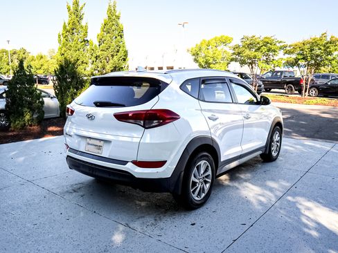 Used 2018 Hyundai Tucson SEL Plus FWD image 11