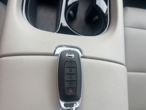 New 2025 Nissan Murano SV image 19