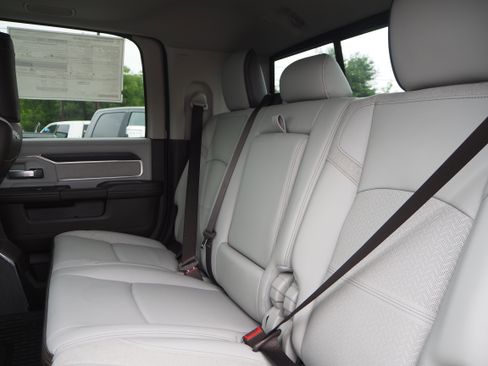 New 2025 RAM 2500 Laramie image 13