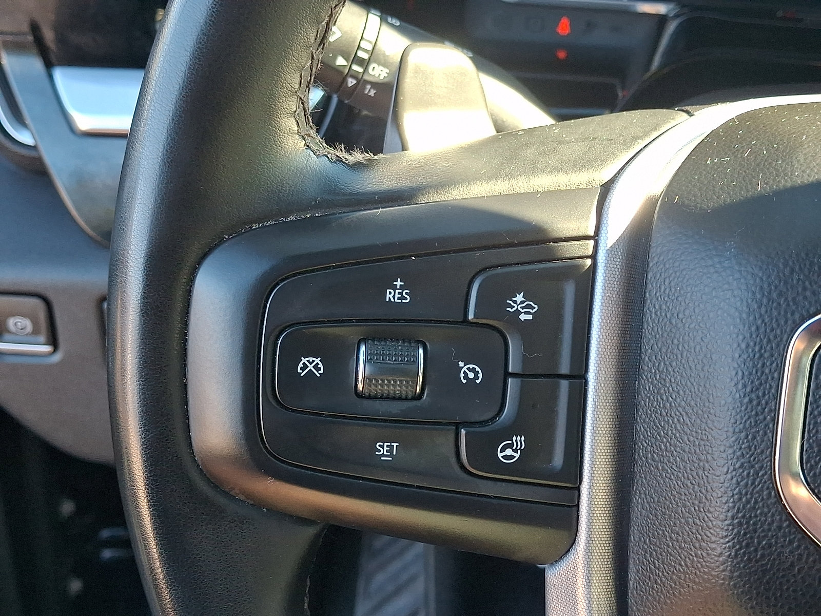 Used 2023 GMC Sierra 1500 Elevation w/ Elevation Premium Package AWD/4WD image 22