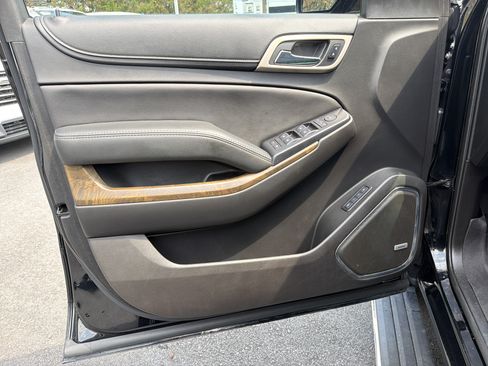 Used 2018 GMC Yukon Denali w/ Denali Ultimate Package AWD/4WD image 13