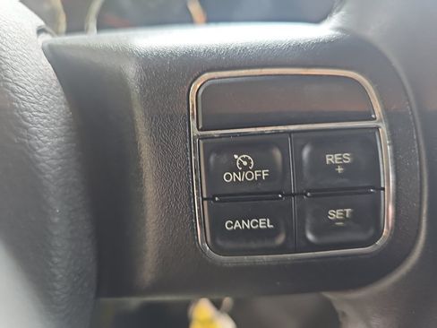 Used 2013 Jeep Wrangler Unlimited Sahara w/ Connectivity Group AWD/4WD image 23