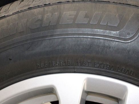 Used 2021 Chevrolet Silverado 1500 RST image 41