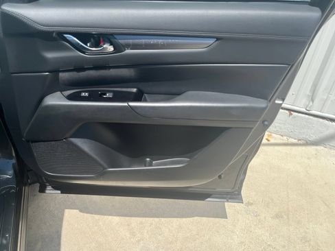 Used 2020 MAZDA CX-5 Touring AWD/4WD image 17