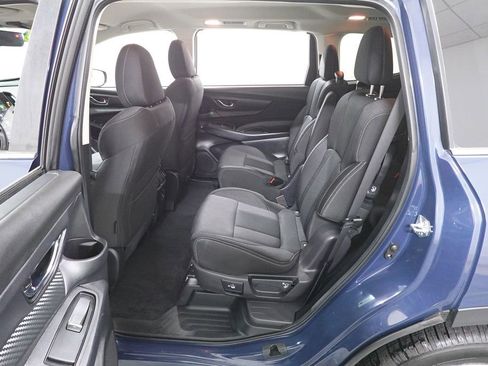 Used 2024 Subaru Ascent Premium w/ Convenience Package image 23