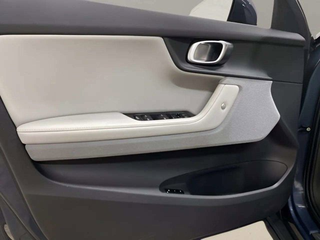Used 2024 Polestar Polestar 2 AWD/4WD image 15