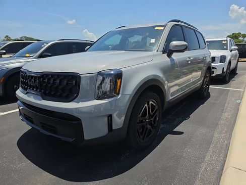 Certified 2024 Kia Telluride EX X-Line AWD/4WD image 7