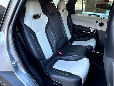 Used 2022 Land Rover Range Rover Sport SVR Carbon Edition image 18