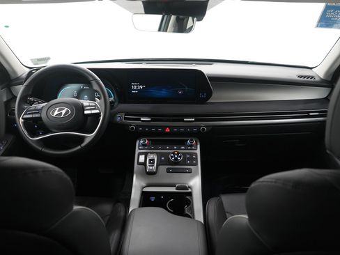 Certified 2025 Hyundai Palisade XRT image 13