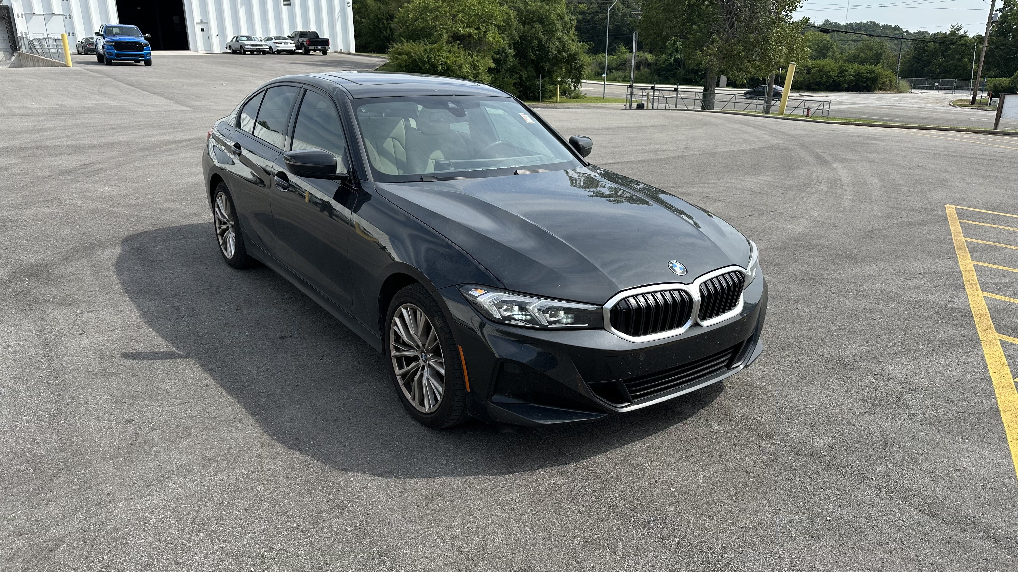 Used 2023 BMW 330i xDrive Sedan w/ Premium Package AWD/4WD image 2