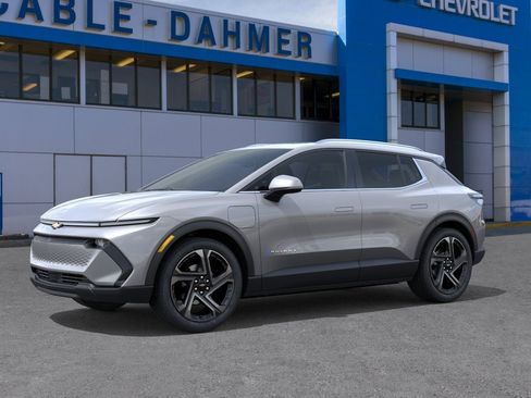 New 2026 Chevrolet Equinox EV LT FWD image 16