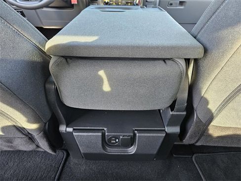 Used 2023 Ford F150 XLT image 10