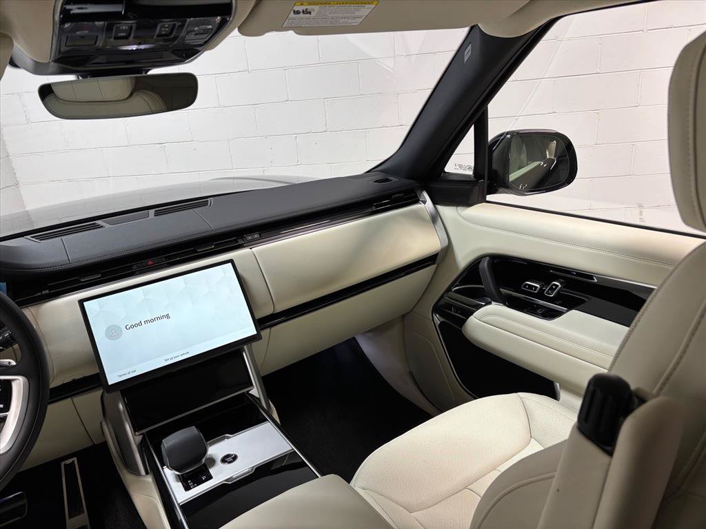 New 2026 Land Rover Range Rover SE AWD/4WD image 36