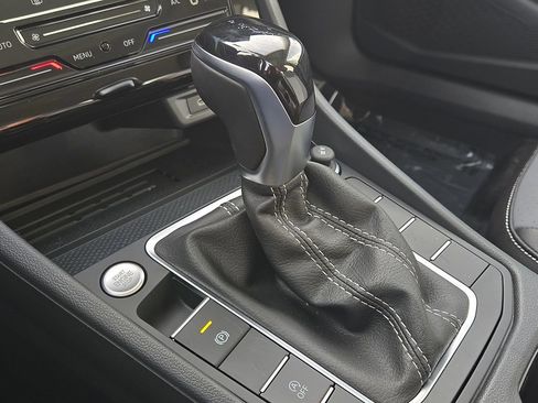 New 2026 Volkswagen Jetta SE image 23