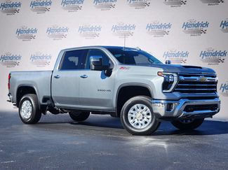 Used 2025 Chevrolet Silverado 2500 LTZ w/ LTZ Convenience Package video 2