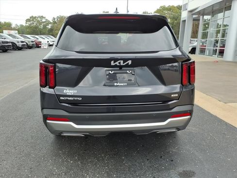 New 2026 Kia Sorento EX AWD/4WD image 6