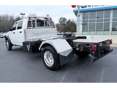 Used 2022 RAM 4500 Tradesman w/ Chrome Appearance Group image 7
