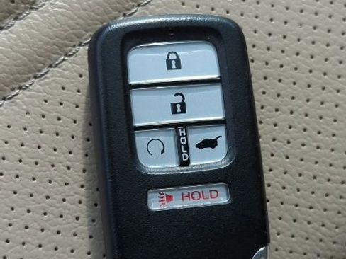 Certified 2020 Honda CR-V Touring image 30