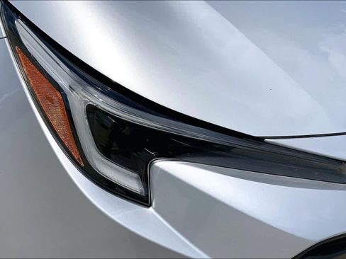 Used 2024 Toyota Corolla LE FWD image 27