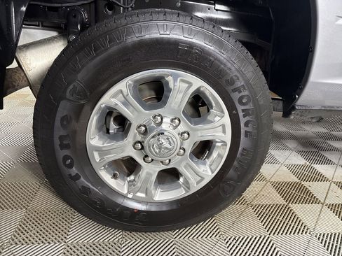 Used 2024 RAM 2500 Big Horn w/ Bed Utility Group image 31