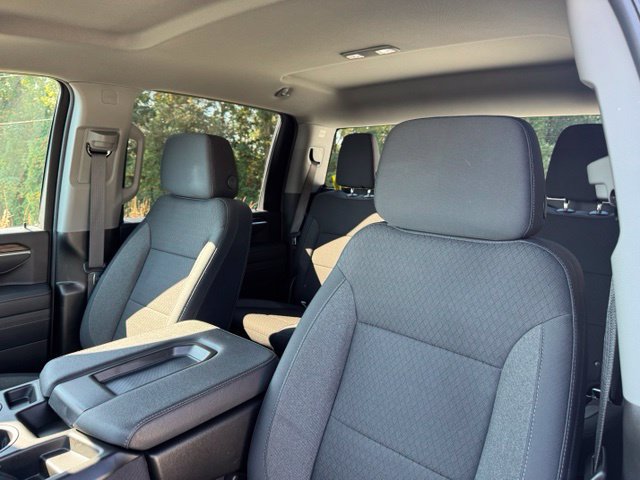 Used 2025 Chevrolet Silverado 2500 LT w/ Convenience Package AWD/4WD image 28