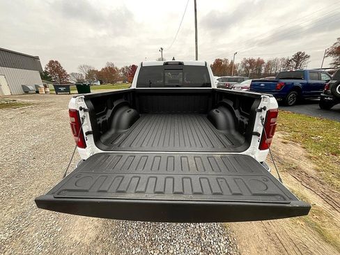 Used 2022 RAM 1500 Limited image 8