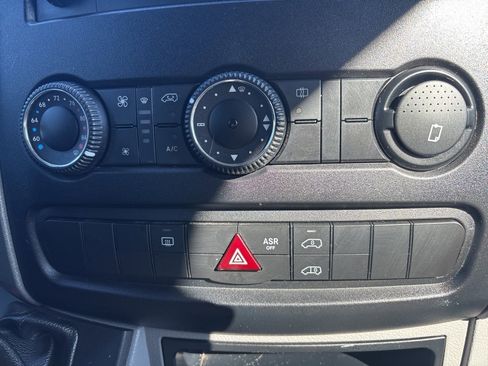 Used 2016 Mercedes-Benz Sprinter 2500 w/ Driver Comfort Package image 29