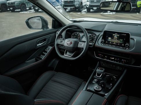 New 2026 Nissan Rogue SV w/ Rock Creek Premium Package image 15