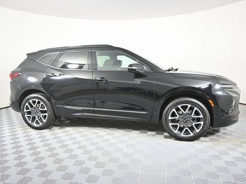 Used 2022 Chevrolet Blazer RS w/ Enhanced Convenience Package image 8