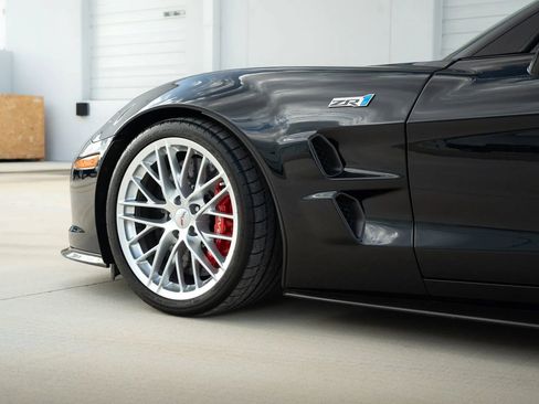 Used 2013 Chevrolet Corvette ZR1 w/ 3ZR Preferred Equipment Group image 29