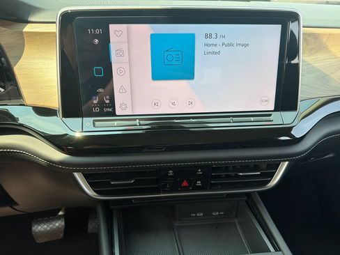 Certified 2024 Volkswagen Atlas SE AWD/4WD image 15