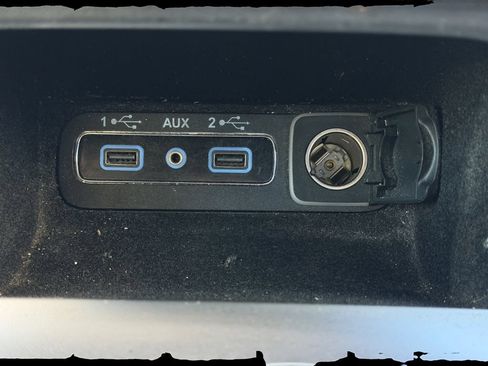Used 2019 Jeep Grand Cherokee Laredo w/ Laredo X Package AWD/4WD image 28