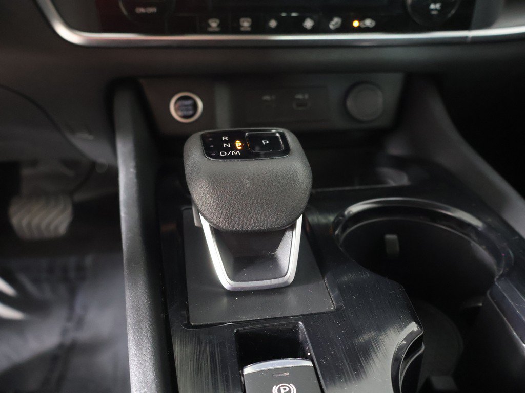 Used 2023 Nissan Rogue SV AWD/4WD image 43