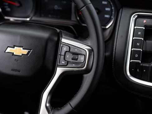 Used 2023 Chevrolet Suburban LS image 14