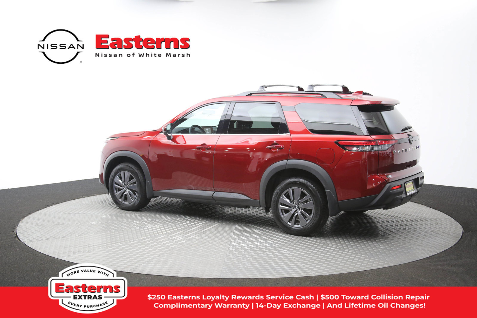 Used 2023 Nissan Pathfinder SV AWD/4WD image 60