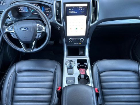 Certified 2024 Ford Edge SEL image 15