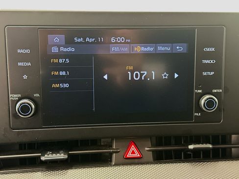 Used 2025 Kia Sportage LX image 21