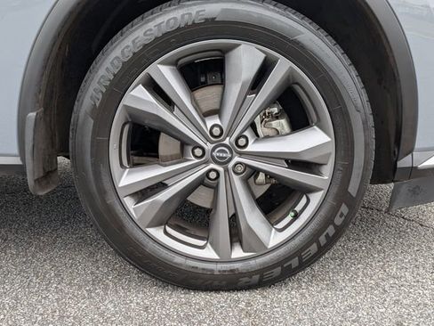 Certified 2023 Nissan Murano Platinum w/ Cargo Package image 11