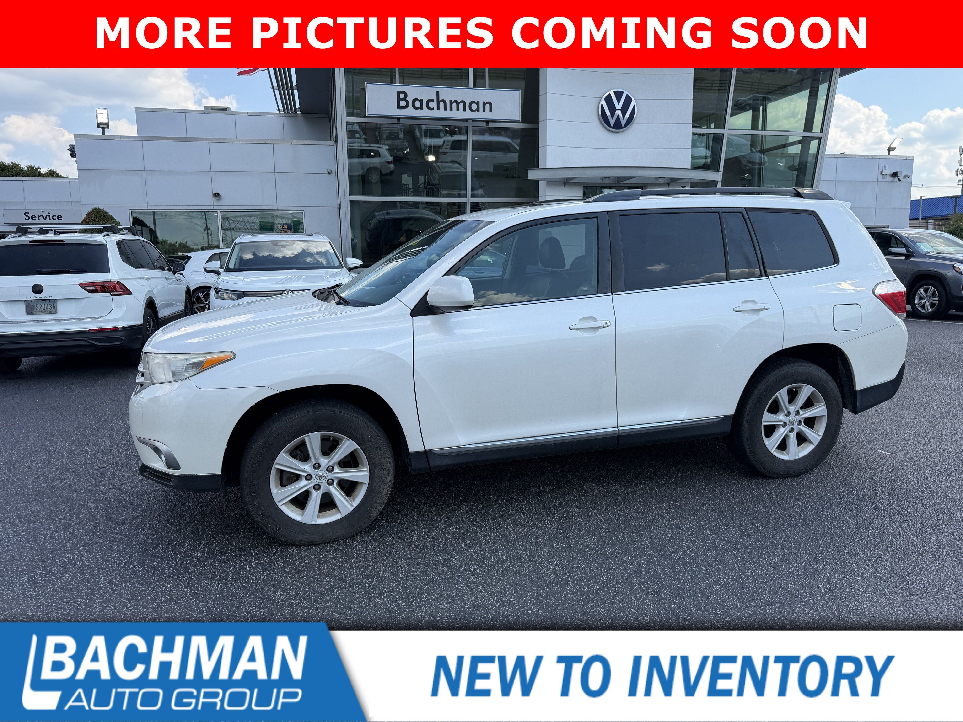Used 2013 Toyota Highlander SE AWD/4WD image 2