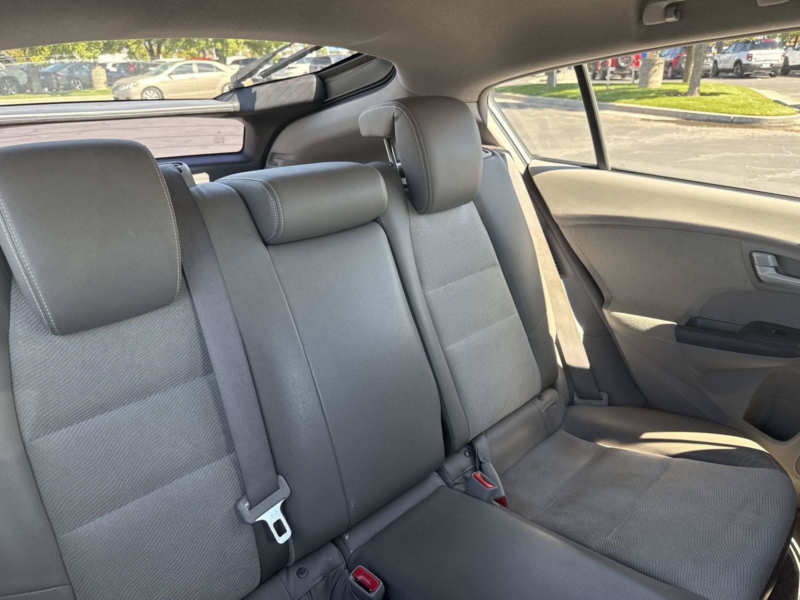 Used 2014 Honda Insight EX image 21