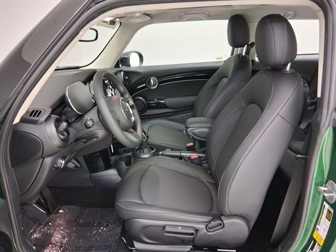 Certified 2023 MINI Cooper 2-Door Hardtop image 3