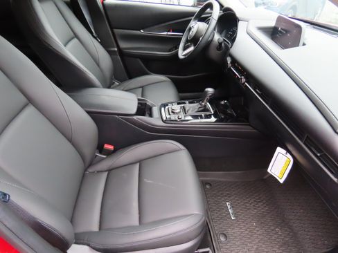 Used 2025 MAZDA CX-30 AWD 2.5 S w/ Select Sport Pkg image 11