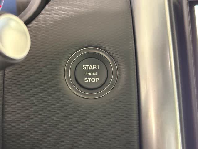 New 2026 Land Rover Discovery Limited Edition AWD/4WD image 30