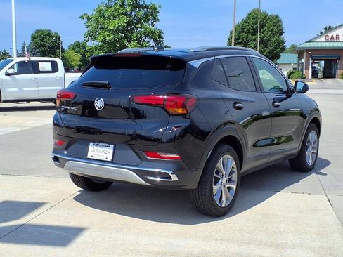 Used 2023 Buick Encore GX Essence w/ Experience Buick Package image 5