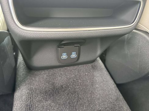 New 2026 Genesis GV70 2.5T AWD/4WD image 11
