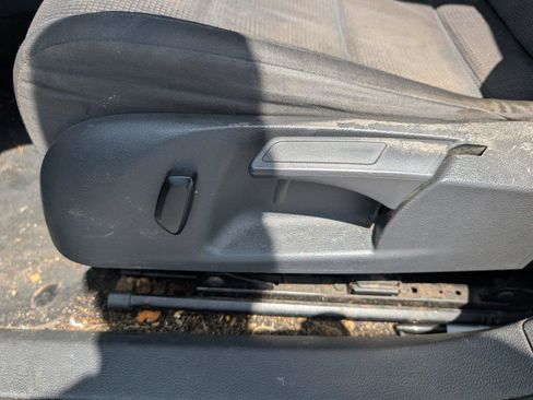 Used 2009 Volkswagen Jetta S FWD image 13